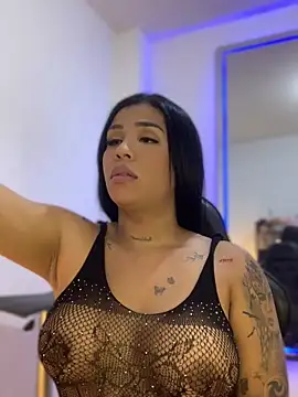 tinalove7 online show from May 2026 11:00:02 PM