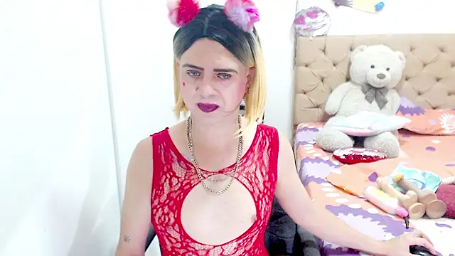 Snapshot of Dolldirtyxxx chatting on September 2025 05:17:02 AM Dolldirtyxxx online show from September 2025 05:17:02 AM