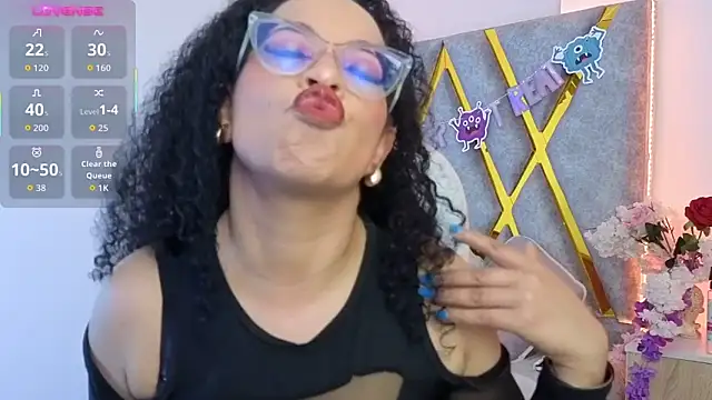 Cintiia Holmes online show from February 2026 11:03:02 PM