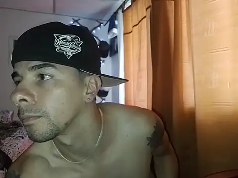 Snapshot of venusfranco_94 chatting on October 2025 05:25:02 PM venusfranco 94 online show from October 2025 05:25:02 PM