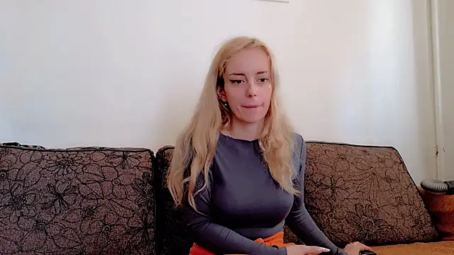 Snapshot of ChristiHanson chatting on March 2026 09:25:02 AM ChristiHanson online show from March 2026 09:25:02 AM