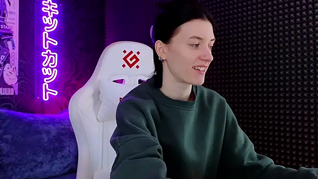 roxy riot  online show from March 2025 01:22:01 AM