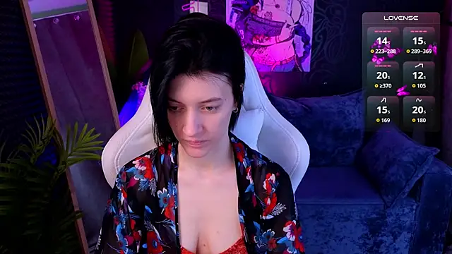 roxy riot  online show from November 2025 01:26:02 AM