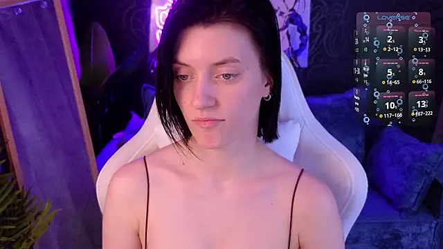 roxy riot  online show from March 2026 07:15:01 AM