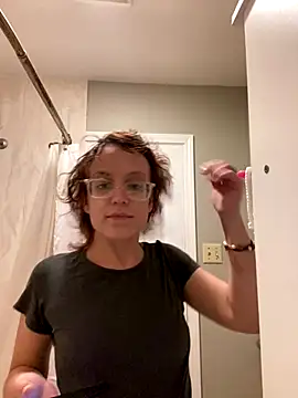 Snapshot of grassXass420 chatting on September 2025 03:00:01 AM grassXass420 online show from September 2025 03:00:01 AM