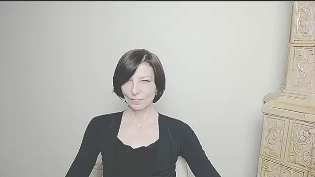Snapshot of _AngeliaFlow_ chatting on March 2025 10:30:02 AM AngeliaFlow online show from March 2025 10:30:02 AM