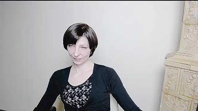 Snapshot of _AngeliaFlow_ chatting on March 2025 09:59:02 AM AngeliaFlow online show from March 2025 09:59:02 AM