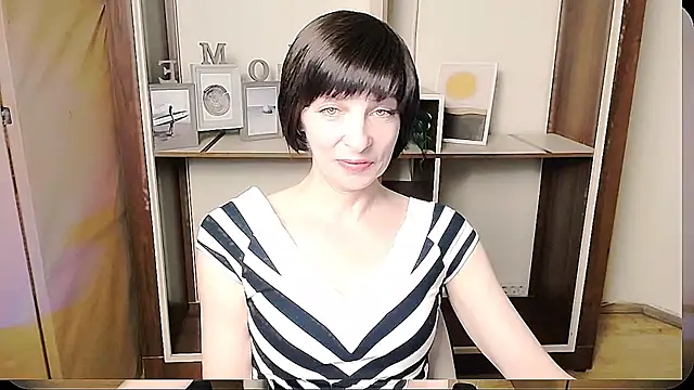  AngeliaFlow  online show from June 2026 08:01:02 AM