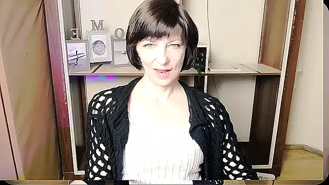  AngeliaFlow  online show from June 2026 07:18:01 AM