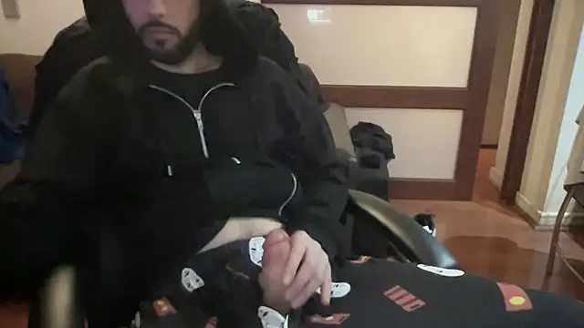 Snapshot of dante_lucyfer chatting on October 2025 02:31:01 AM dante lucyfer online show from October 2025 02:31:01 AM