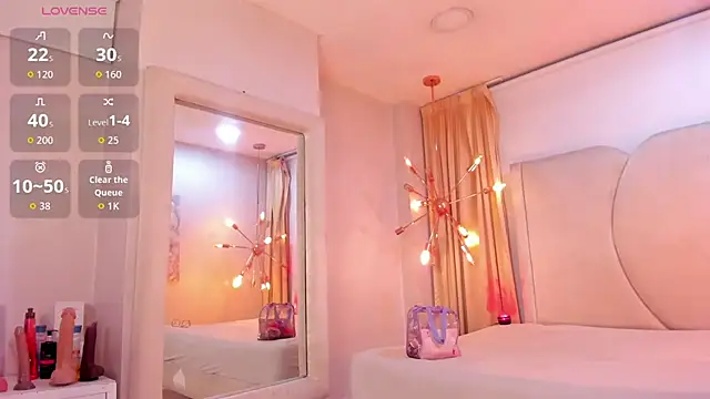 Snapshot of lolyyuno chatting on September 2025 03:10:01 AM lolyyuno online show from September 2025 03:10:01 AM