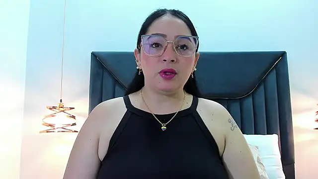 ZamiraGates online show from March 2025 03:45:01 AM