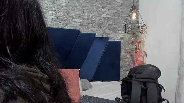 Snapshot of Sophia_Brunett chatting on October 2025 12:04:01 PM Sophia Brunett online show from October 2025 12:04:01 PM