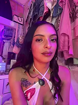Skye Moore online show from May 2026 02:19:01 AM