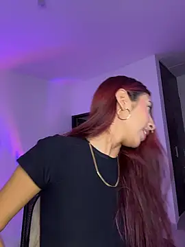 Mirandaa Rogers online show from May 2026 07:08:02 PM