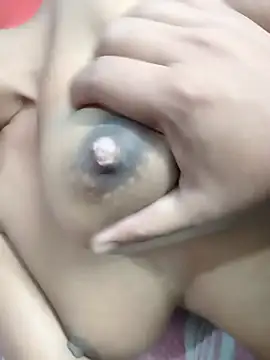 Snapshot of simrun70 chatting on November 2025 12:00:01 AM simrun70 online show from November 2025 12:00:01 AM