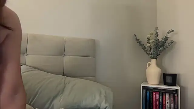 skyejde online show from March 2026 08:35:02 PM