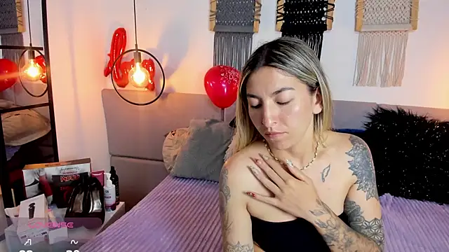 Snapshot of Adisson_kyler chatting on February 2025 09:42:01 PM Adisson kyler online show from February 2025 09:42:01 PM