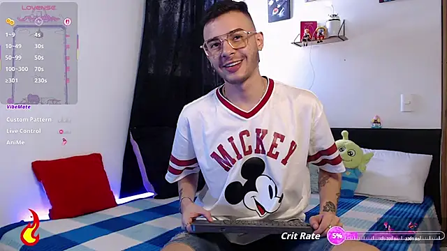 kyle clint07 online show from November 2025 05:14:02 PM