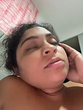 Snapshot of Tana_latin chatting on June 2026 02:02:02 AM Tana latin online show from June 2026 02:02:02 AM