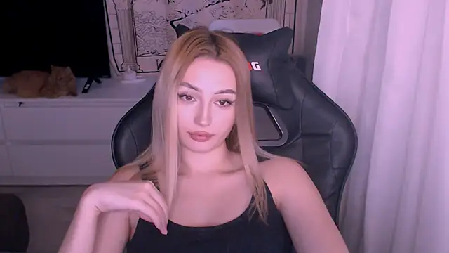 beauty blonde online show from November 2025 02:34:02 AM