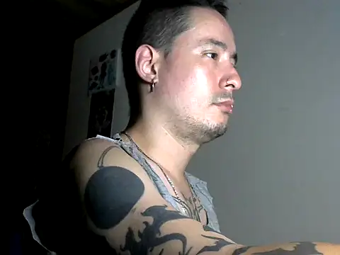 Snapshot of vampireathome chatting on July 2026 06:28:01 AM vampireathome online show from July 2026 06:28:01 AM