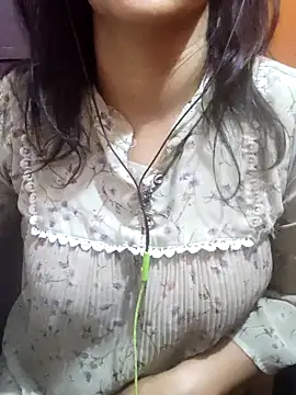 Snapshot of Your_cutiepie_ chatting on March 2025 09:32:02 PM Your cutiepie online show from March 2025 09:32:02 PM