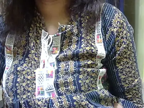 Snapshot of Your_cutiepie_ chatting on October 2025 04:51:01 PM Your cutiepie online show from October 2025 04:51:01 PM