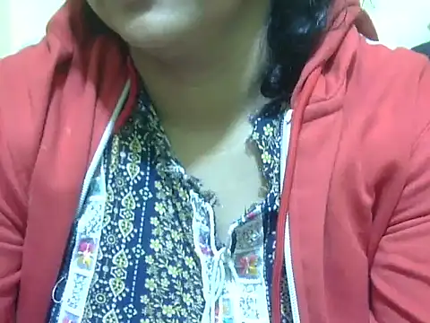 Snapshot of Your_cutiepie_ chatting on January 2026 06:34:01 PM Your cutiepie online show from January 2026 06:34:01 PM