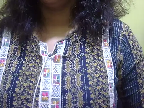 Snapshot of Your_cutiepie_ chatting on February 2026 04:58:02 PM Your cutiepie online show from February 2026 04:58:02 PM