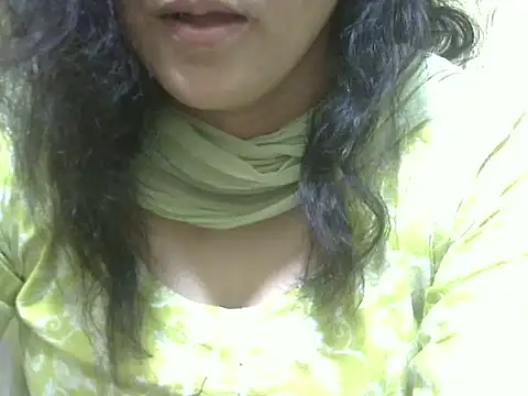 Your cutiepie  online show from March 2026 06:21:01 PM