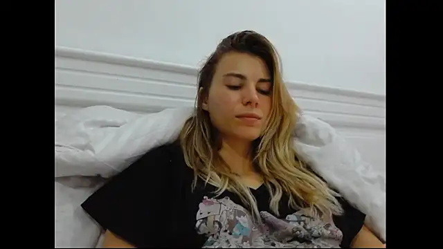 Goddess Lia online show from February 2025 05:40:01 PM