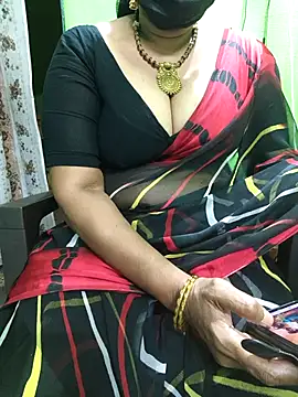 niiveditha online show from November 2025 11:07:01 AM