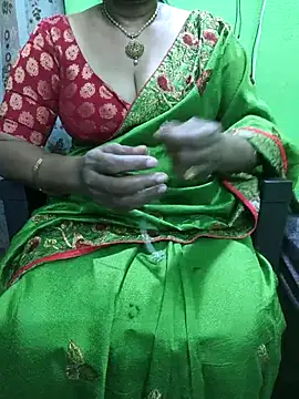 niiveditha online show from November 2025 08:03:01 AM