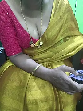 niiveditha online show from December 2025 06:19:01 AM