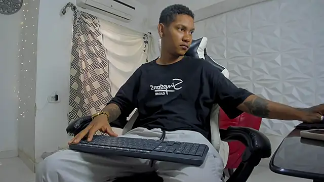 blackdirty420 online show from November 2025 03:23:01 PM