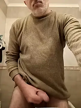 Snapshot of Sexyguycumming chatting on March 2025 02:41:02 AM Sexyguycumming online show from March 2025 02:41:02 AM