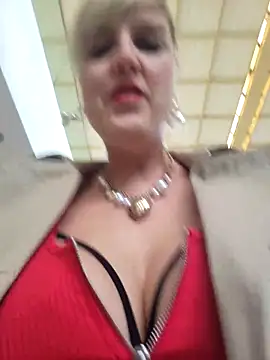 Sexybiene969 online show from October 2025 02:40:01 PM