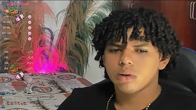 Snapshot of allan_david chatting on February 2026 07:47:02 PM allan david online show from February 2026 07:47:02 PM