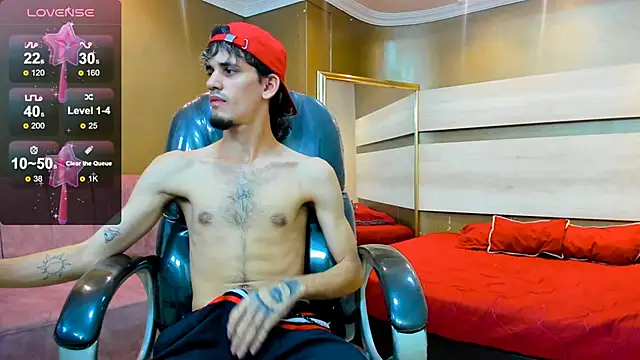 Snapshot of Dirty_Kingg chatting on February 2025 08:44:01 AM Dirty Kingg online show from February 2025 08:44:01 AM