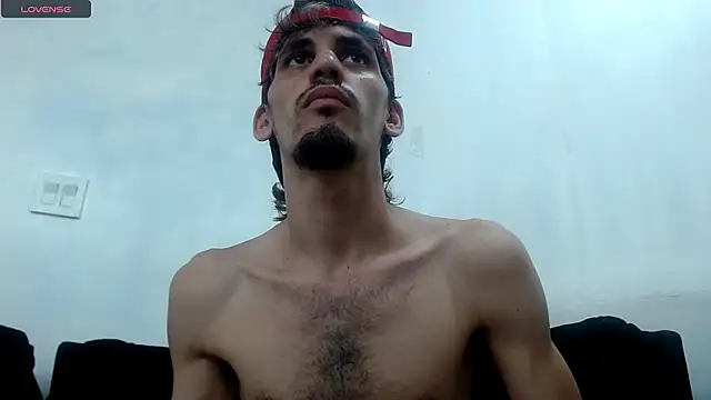 Snapshot of Dirty_Kingg chatting on February 2025 08:47:01 PM Dirty Kingg online show from February 2025 08:47:01 PM