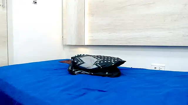 Snapshot of Dirty_Kingg chatting on February 2025 02:03:02 AM Dirty Kingg online show from February 2025 02:03:02 AM