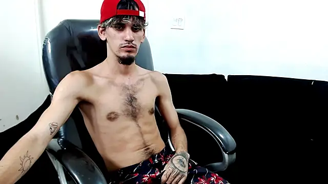 Snapshot of Dirty_Kingg chatting on March 2025 08:21:02 AM Dirty Kingg online show from March 2025 08:21:02 AM