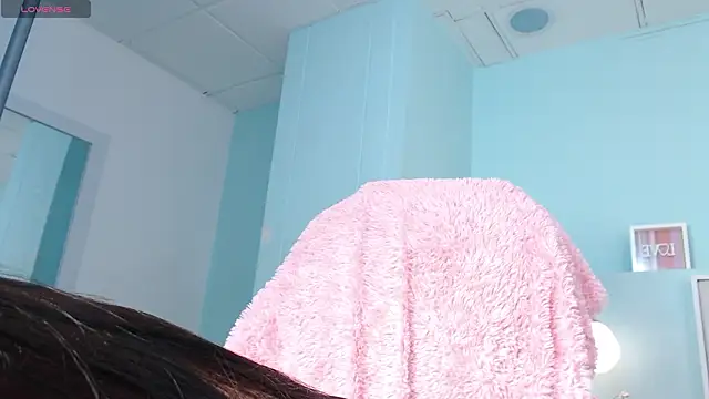 Snapshot of Emerald_gh chatting on March 2026 12:39:01 AM Emerald gh online show from March 2026 12:39:01 AM