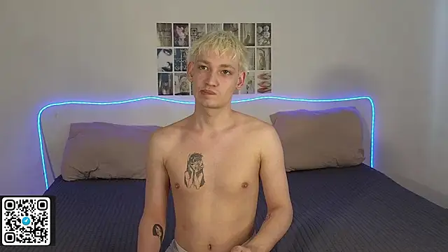 Snapshot of Julian_wins chatting on March 2026 07:35:02 AM Julian wins online show from March 2026 07:35:02 AM