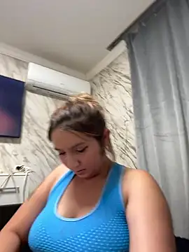 Snapshot of hotamanda01 chatting on June 2026 09:09:01 PM hotamanda01 online show from June 2026 09:09:01 PM