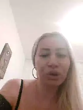 visnjica online show from February 2025 10:25:01 PM