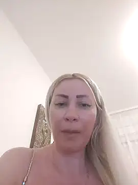 visnjica online show from March 2025 10:31:02 PM