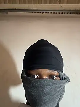 OneWhoBringsJoy online show from November 2025 10:59:02 AM