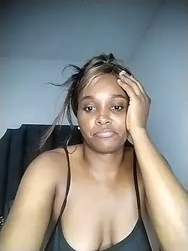 Snapshot of moree_Queen chatting on February 2025 09:59:01 PM moree Queen online show from February 2025 09:59:01 PM